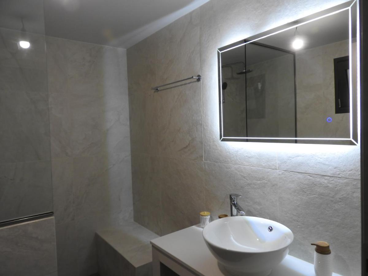 Elea Sea View Apartment In Ag. Nikolaos アイオス・ニコラオス エクステリア 写真